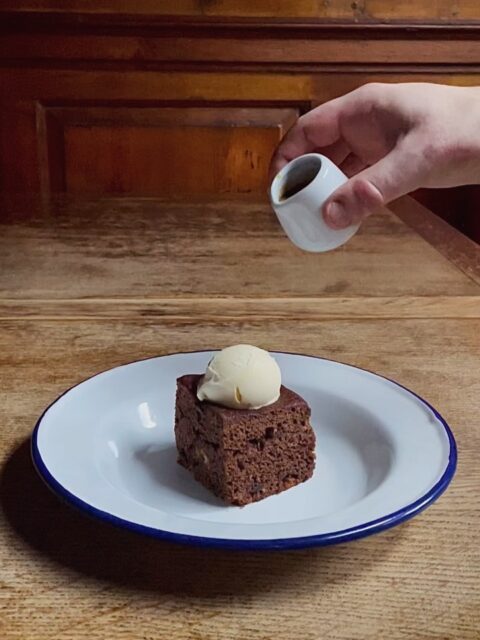 Canβt beet a classic
Sticky toffee pudding, clotted cream and butterscotch sauce. π€